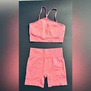 Women’s short set! Size M ( New)